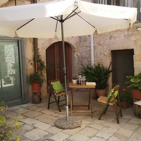 Corte Sagarriga Visconti Giovinazzo Exterior foto