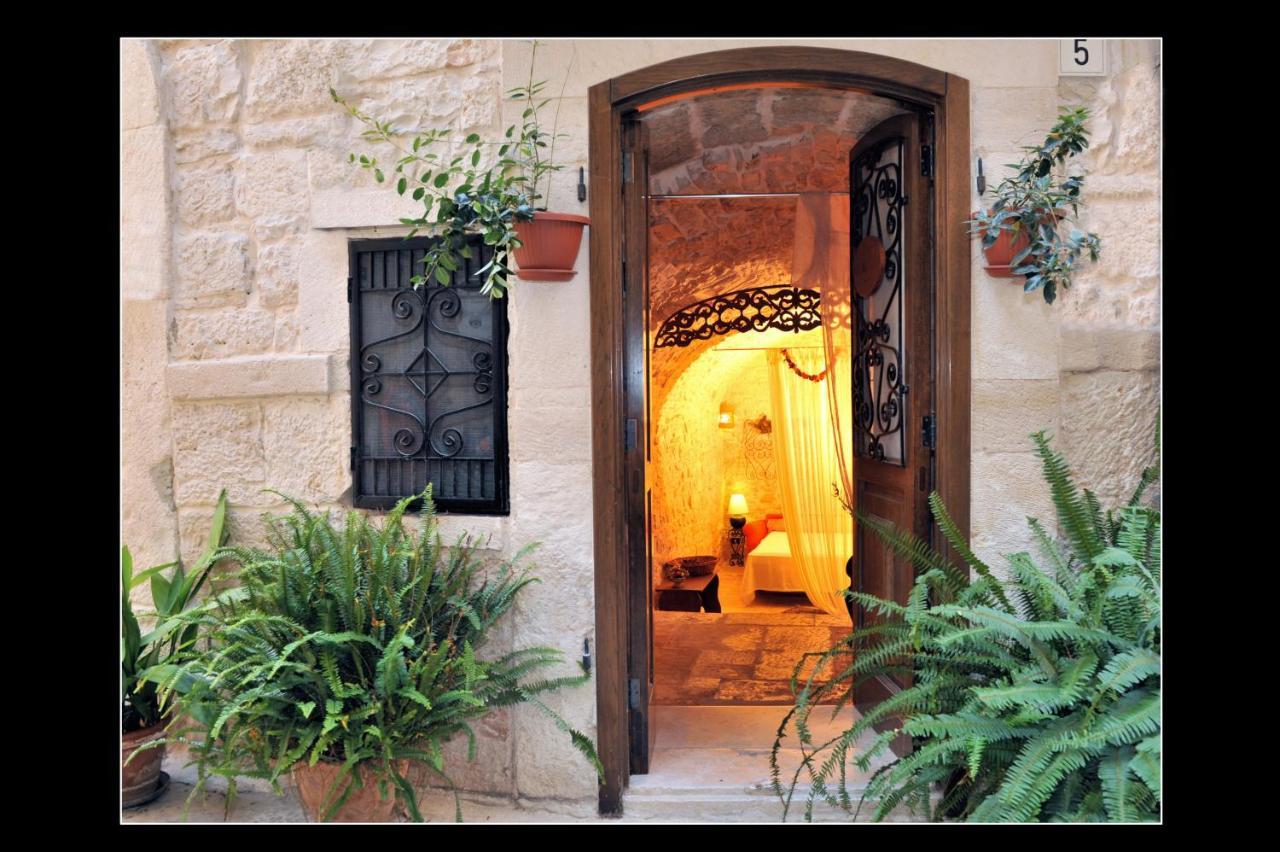 Corte Sagarriga Visconti Giovinazzo Exterior foto